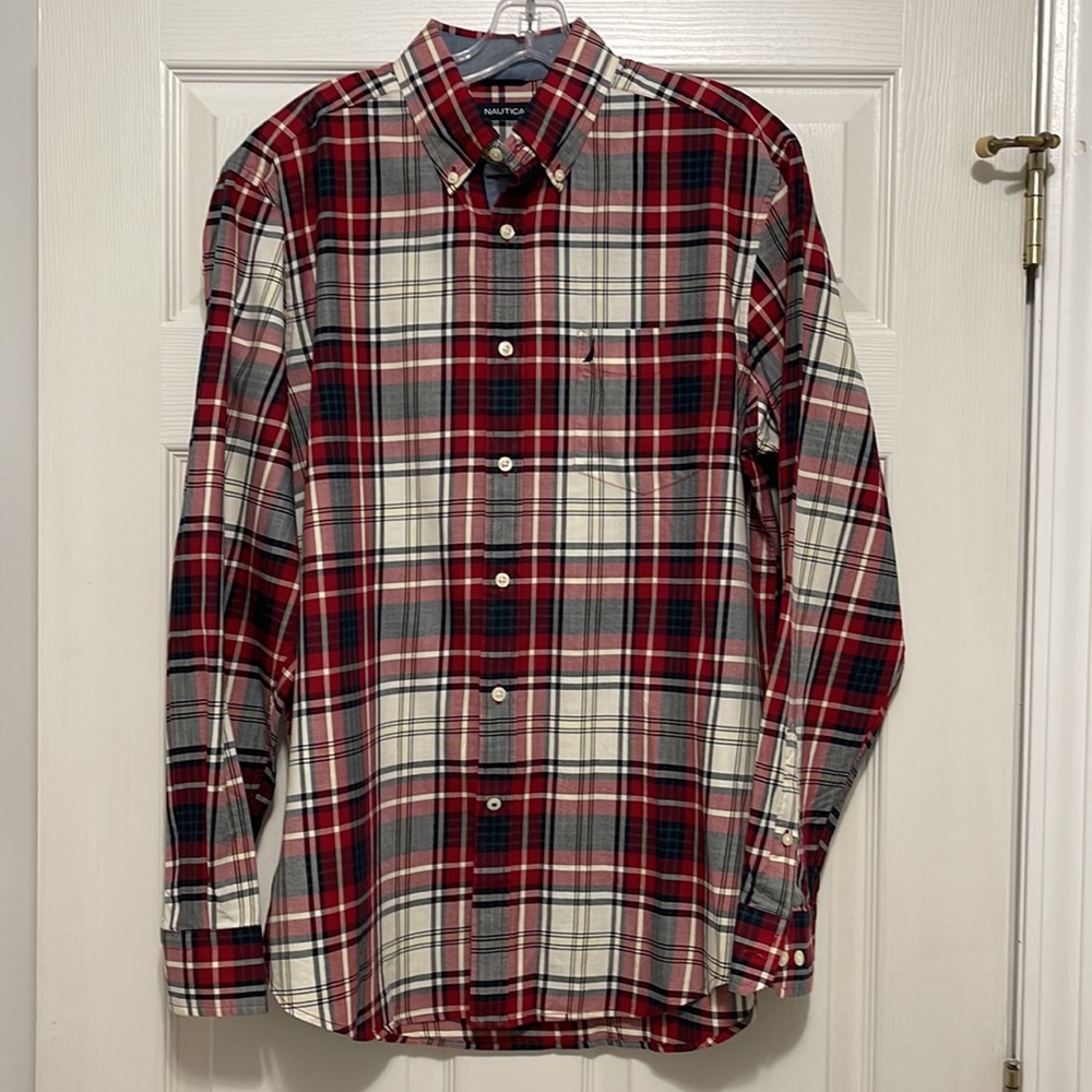 Nautica NWT men’s button down shirt.